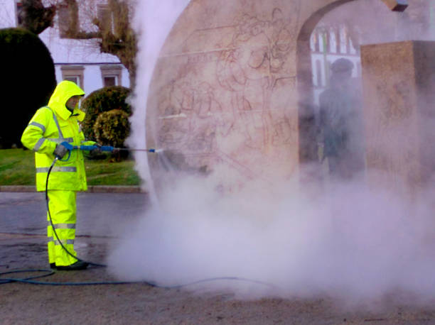Best Commercial Pressure Washing  in Pleasant Grove, OH